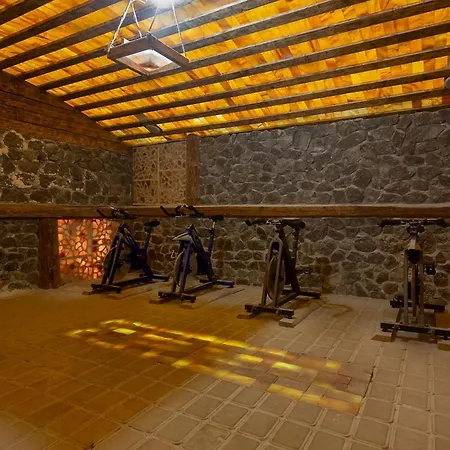Hotel Sástó 3*